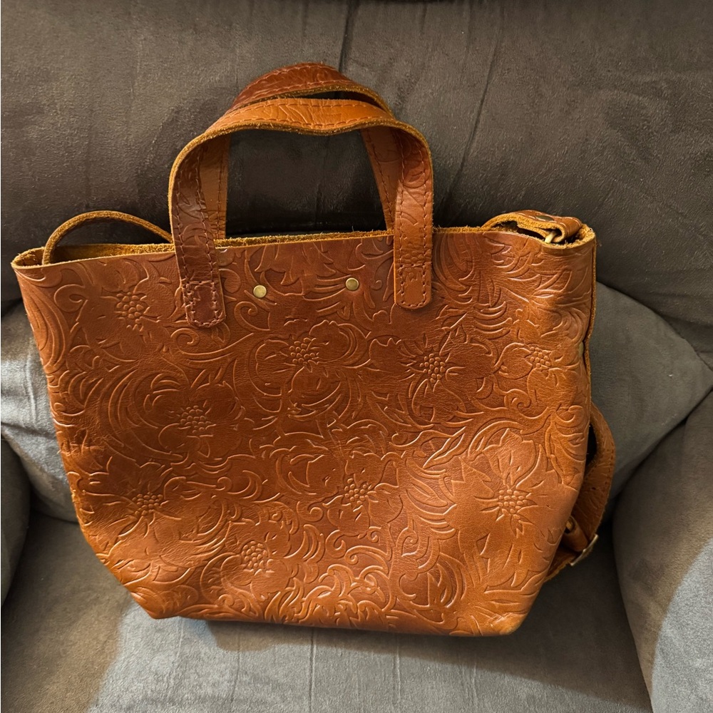 Used Portland Leather Goods Meadow Mini Crossbody Tote Leather Snap Closure - Picture 2 of 9